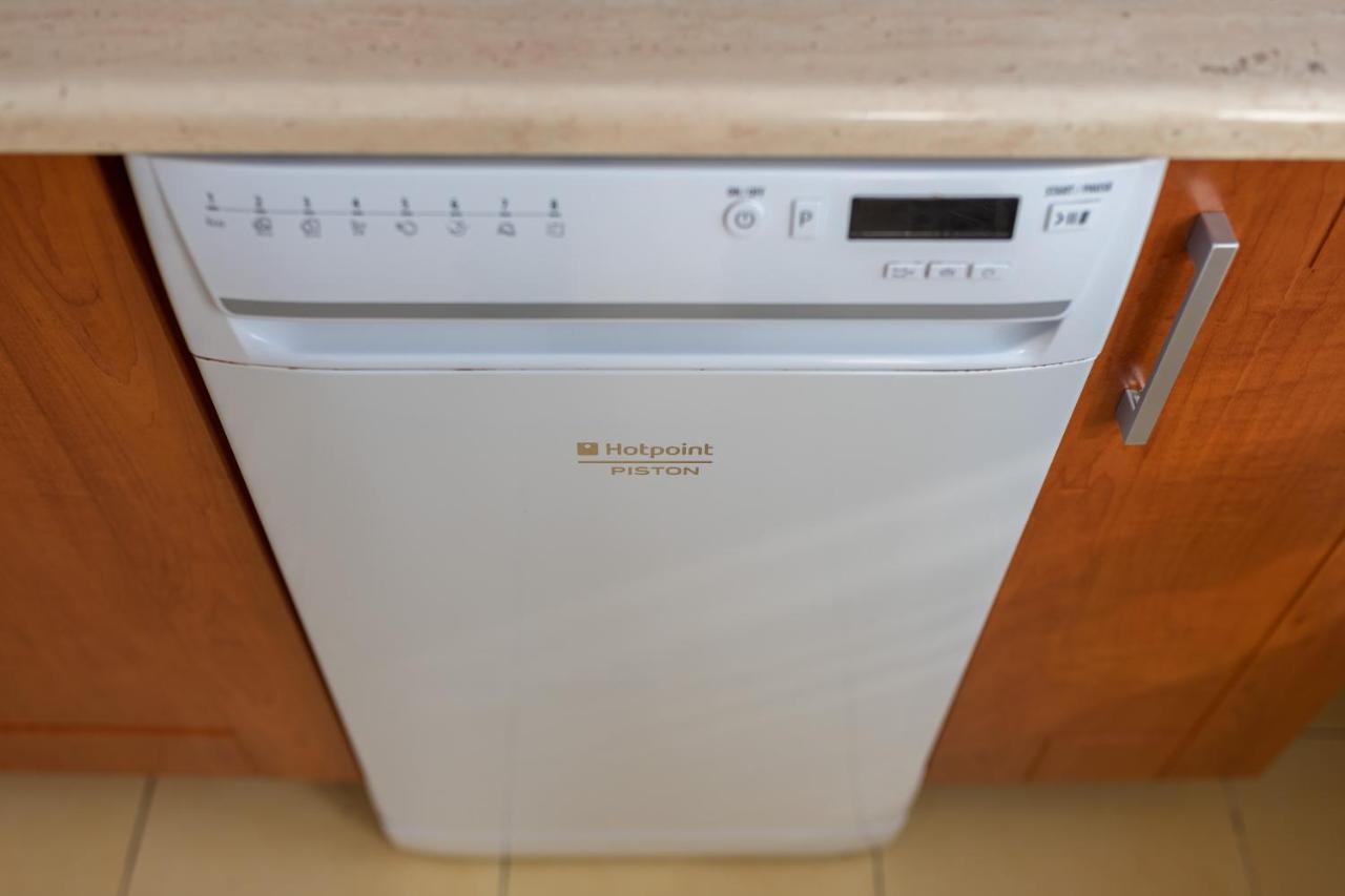 P&O Service Apartments Belwederska Warsaw Luaran gambar