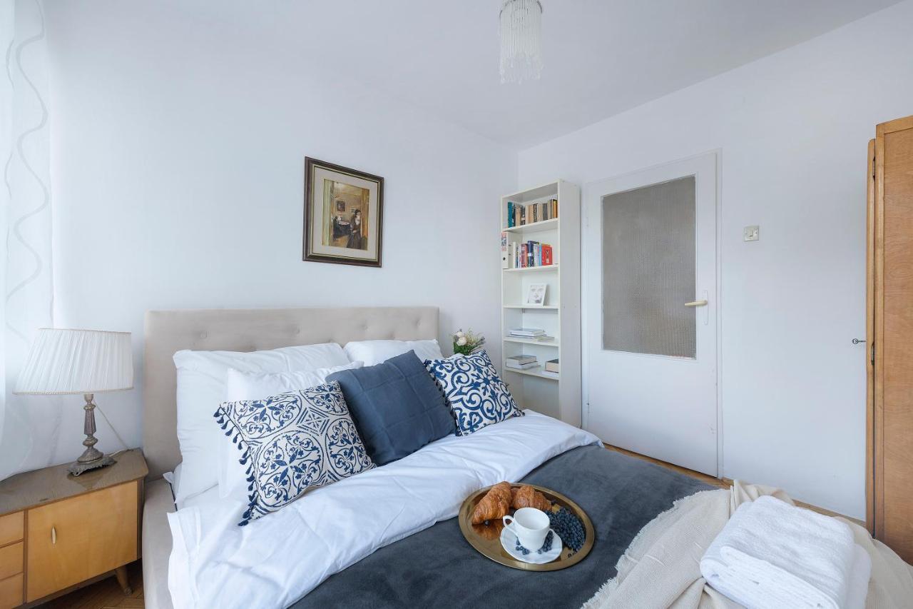 P&O Service Apartments Belwederska Warsaw Luaran gambar